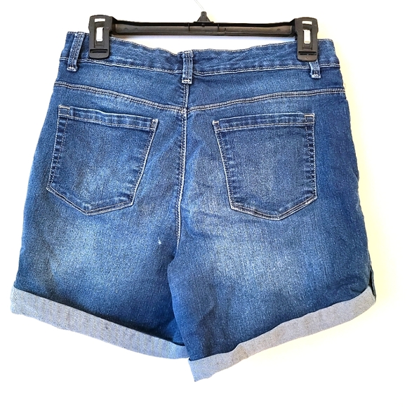 EUC Nine West Mid-Waist Denim Jean Shorts w/ Cuffed Hem - Picture 4 of 4